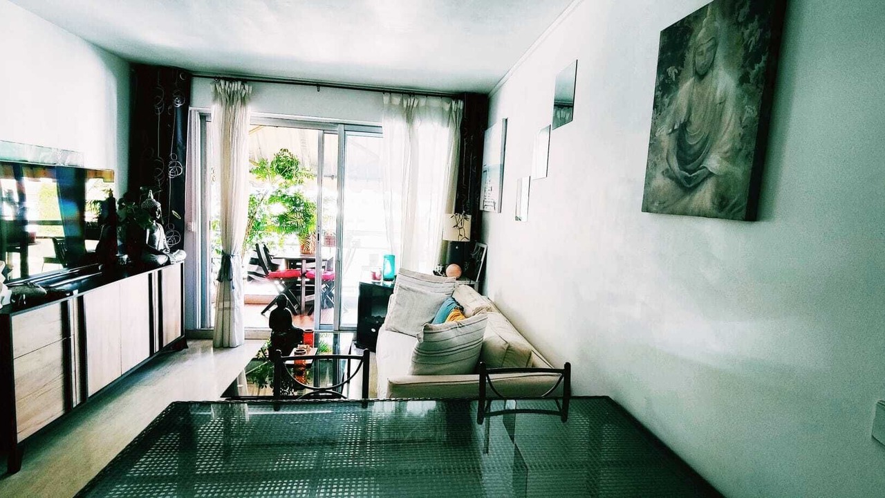 Photo of Livingroom in Carnot