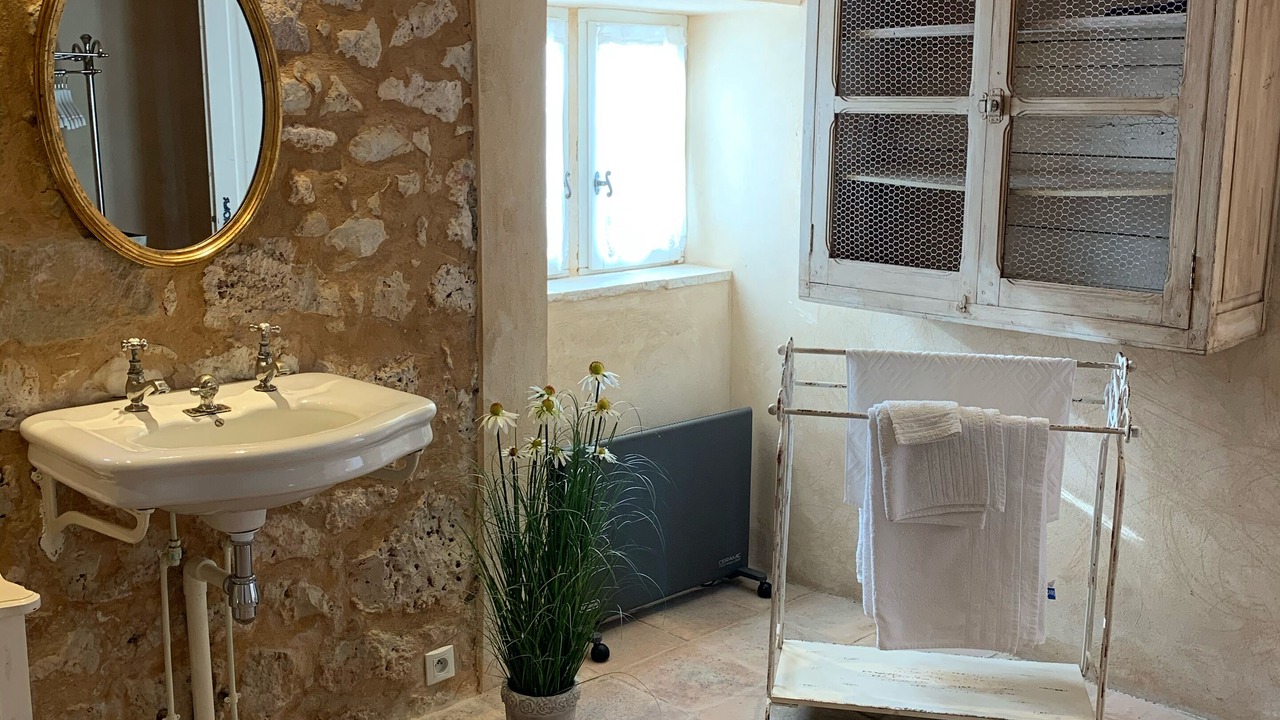 Photo of Bathroom in Saint-Chaptes