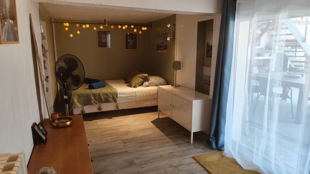 Photo of Bedroom in Orgon