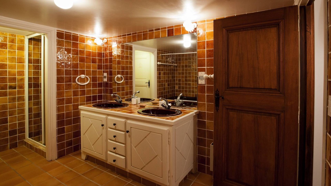 Photo of Bathroom in Ramatuelle