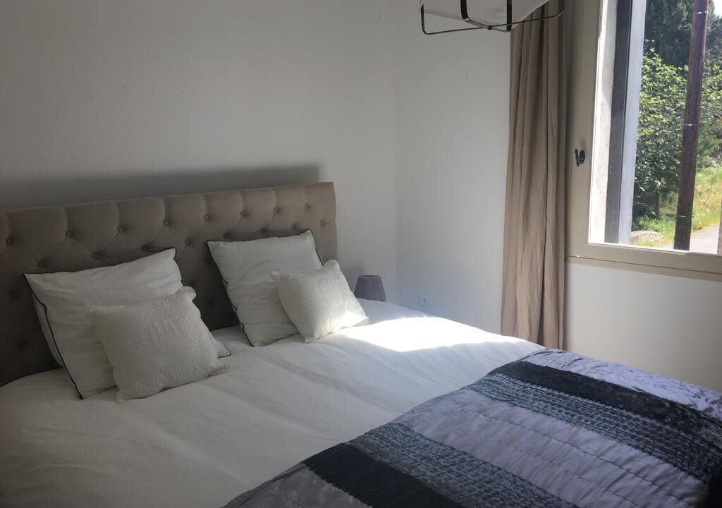 Photo of Bedroom in Maussane-les-Alpilles