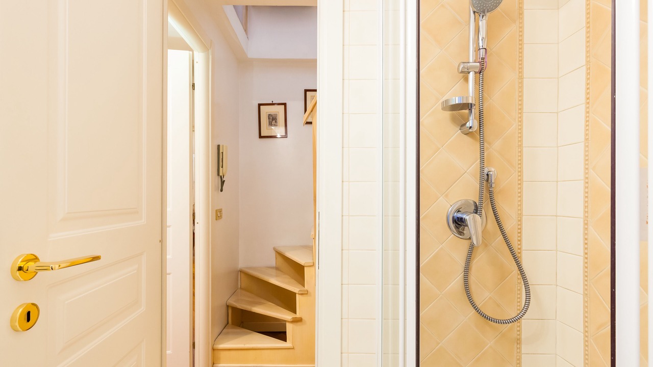 Photo of Bathroom in Navona
