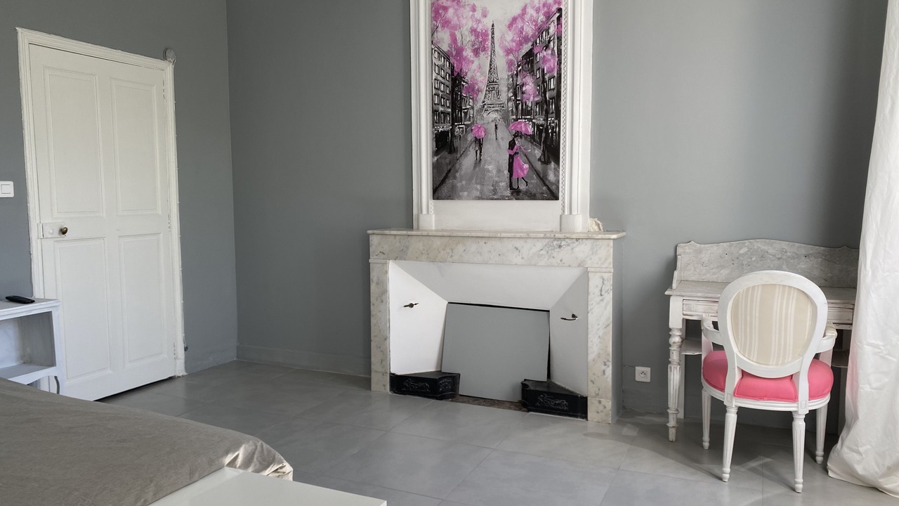 Photo of Bedroom in Bonnieux