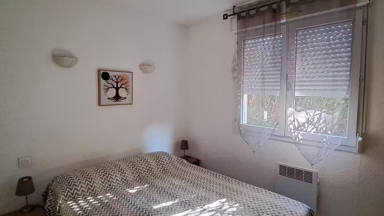Photo of Bedroom in Les Hauts de Canet