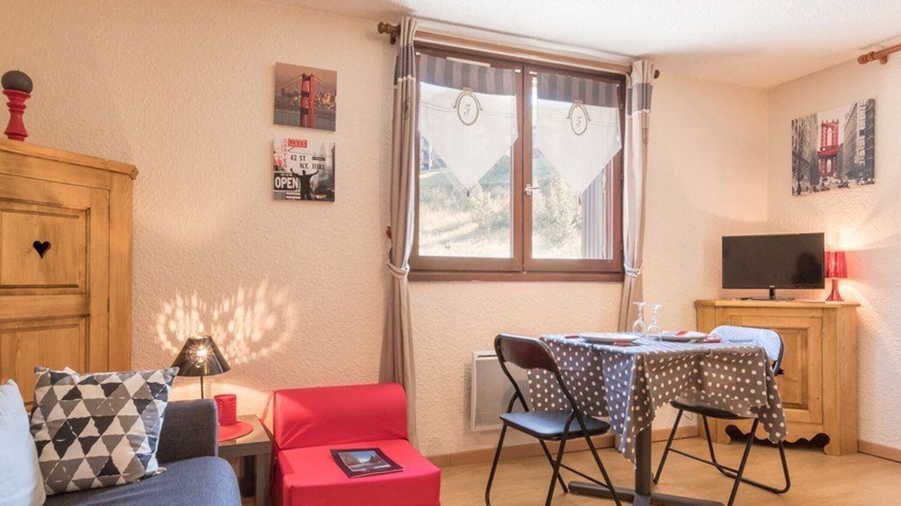 Photo of Livingroom in Chantemerle