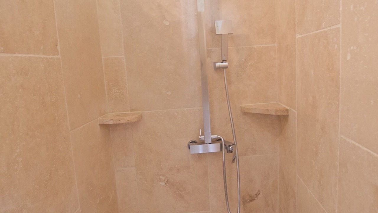 Photo of Bathroom in Bonnieux