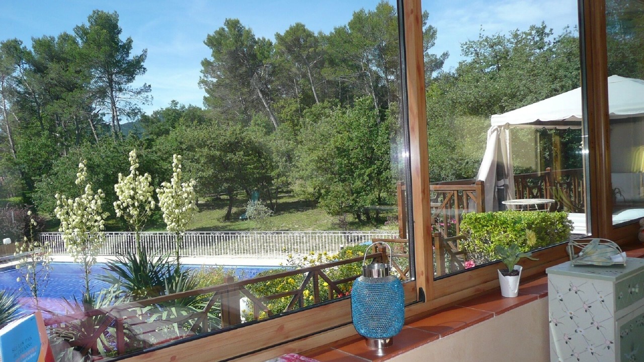 Photo of Others in Greasque