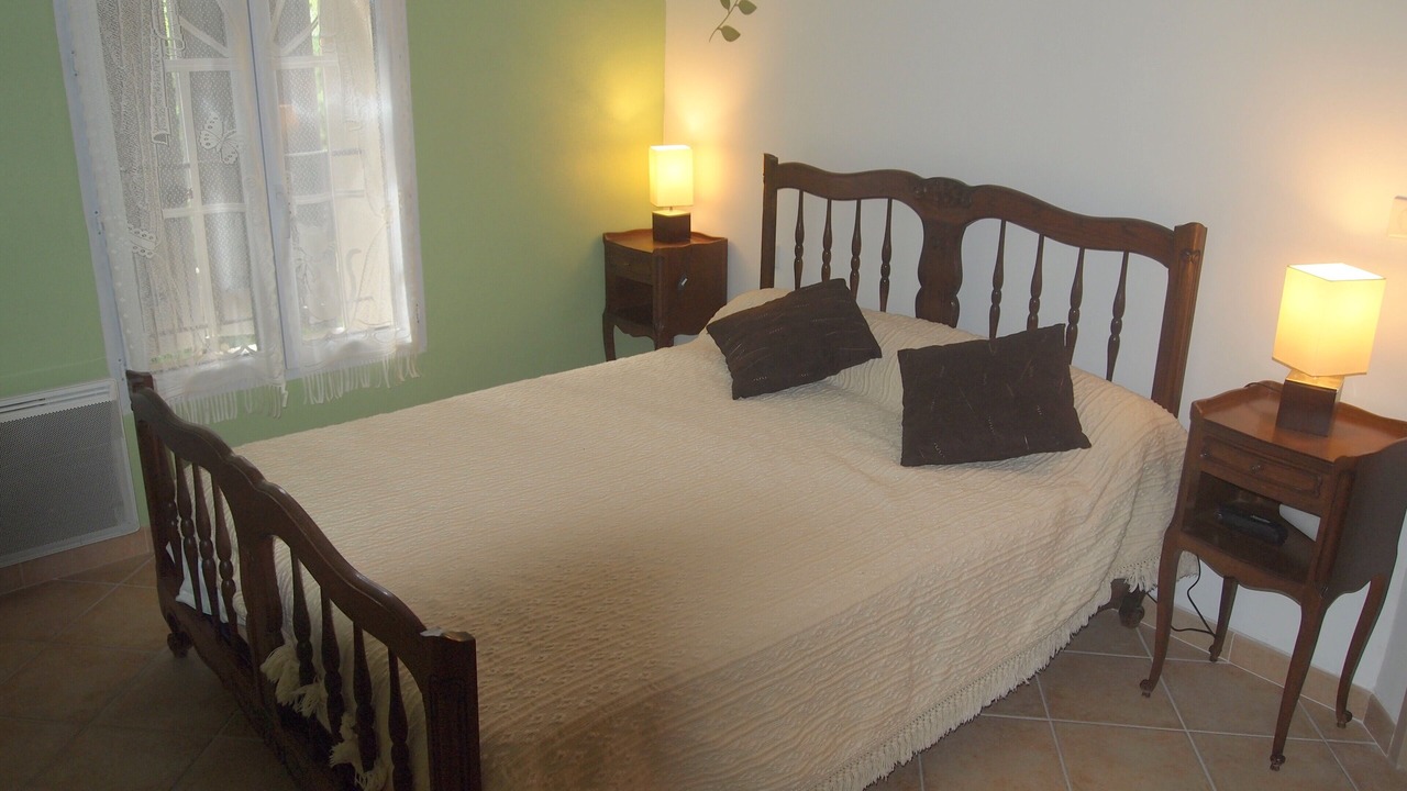 Photo of Bedroom in Fons