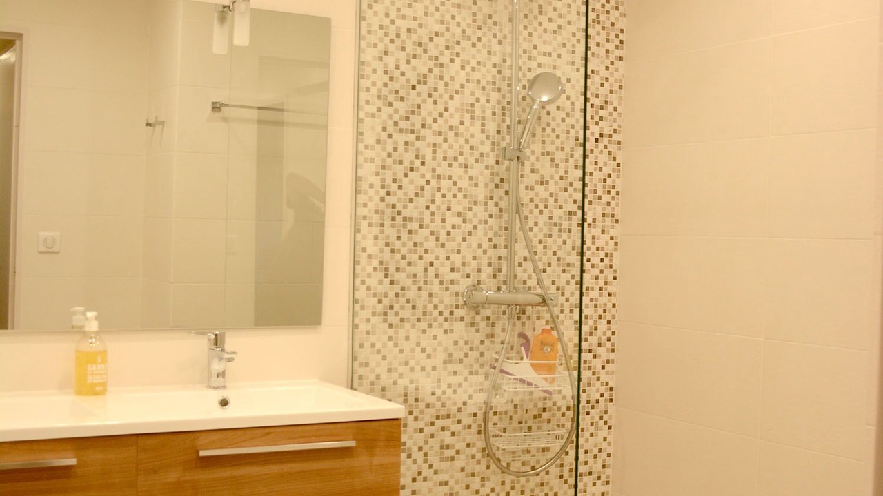Photo of Bathroom in 8th Arrondissement