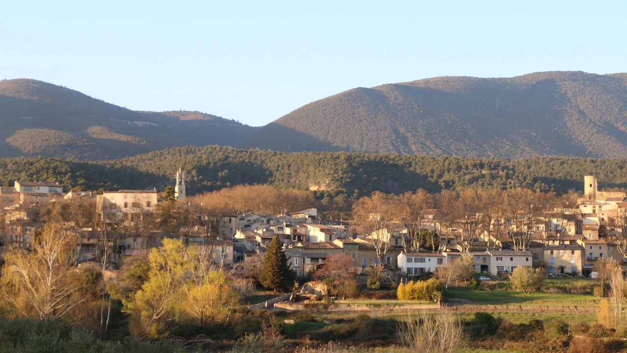 Photo of Others in Cucuron