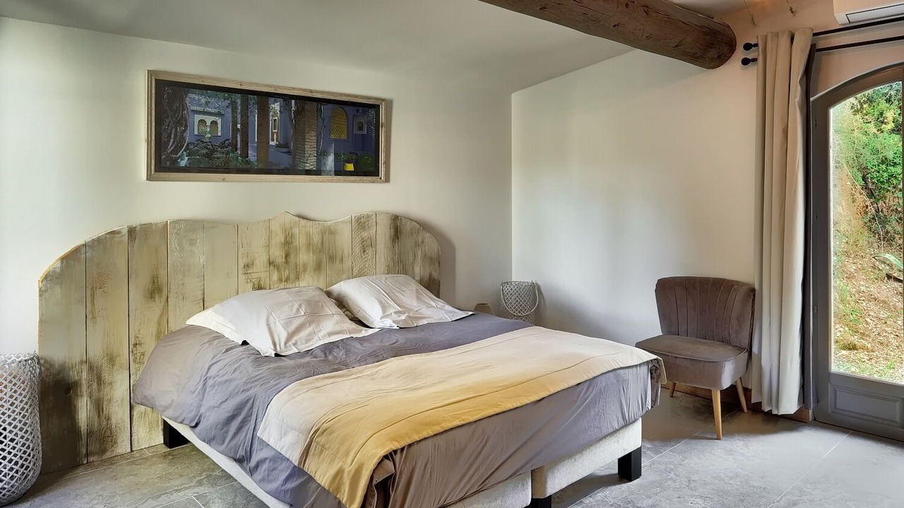 Photo of Bedroom in Arles
