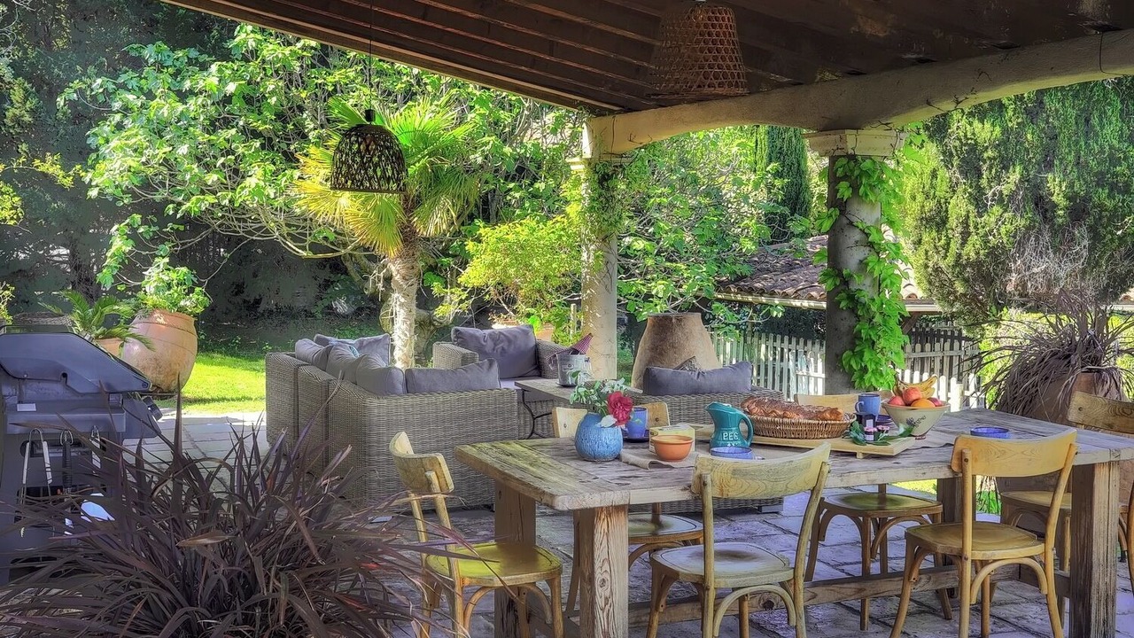 Photo of Outdoor in Arles