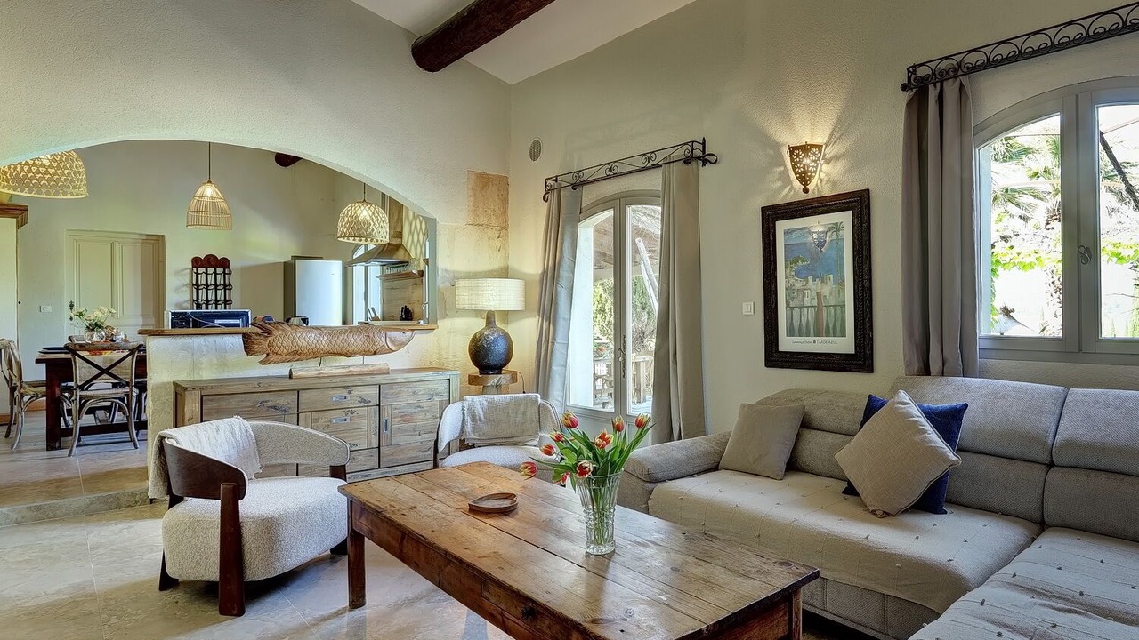 Photo of Livingroom in Arles