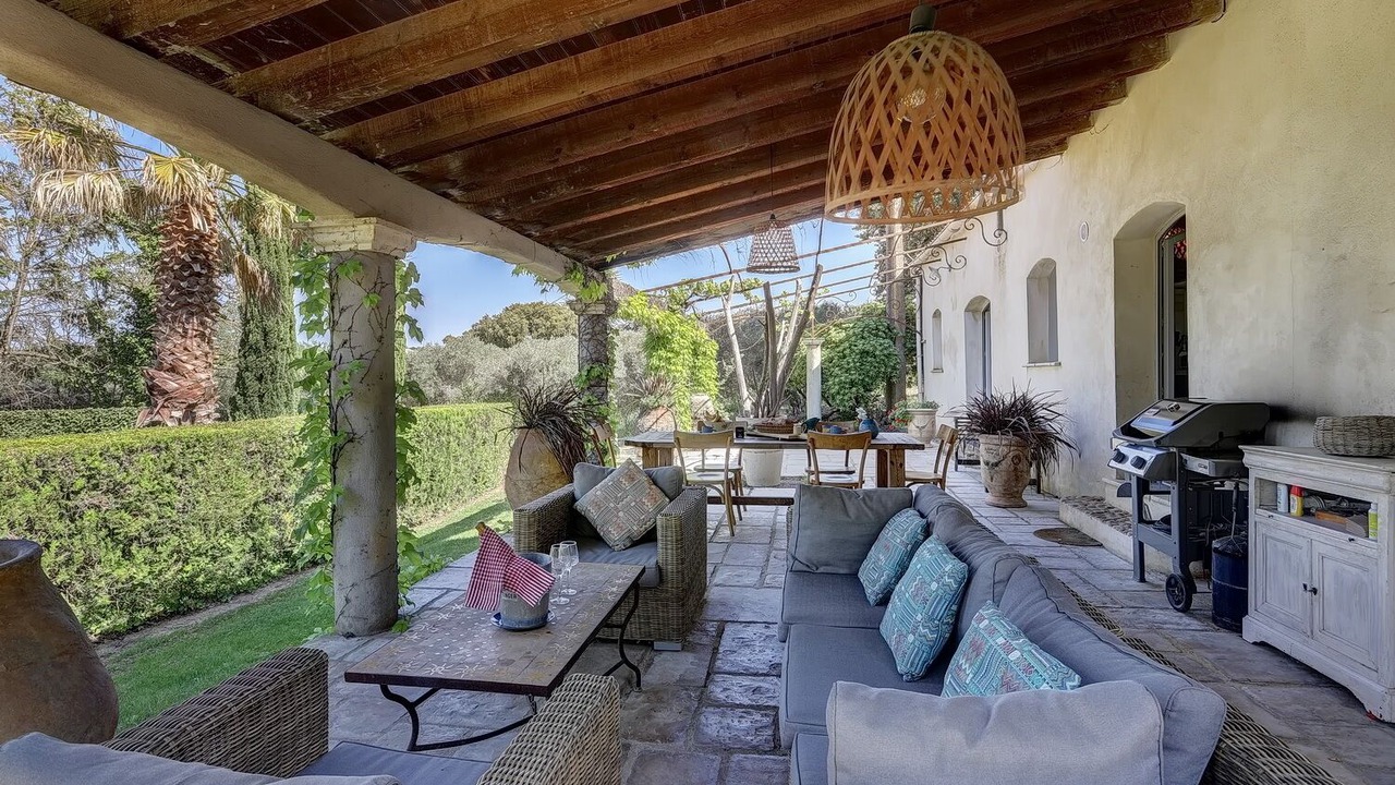 Photo of Outdoor in Arles