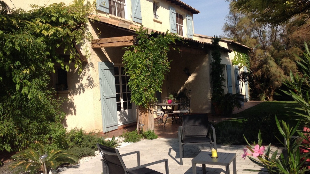 Photo of Outdoor in Maillane
