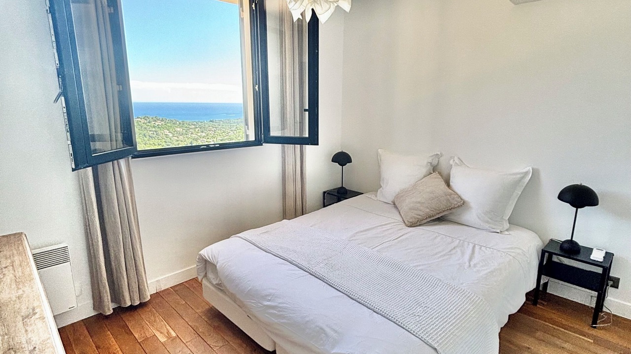 Photo of Bedroom in La Croix-Valmer