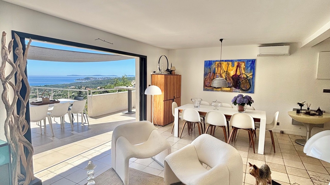 Photo of Livingroom in La Croix-Valmer