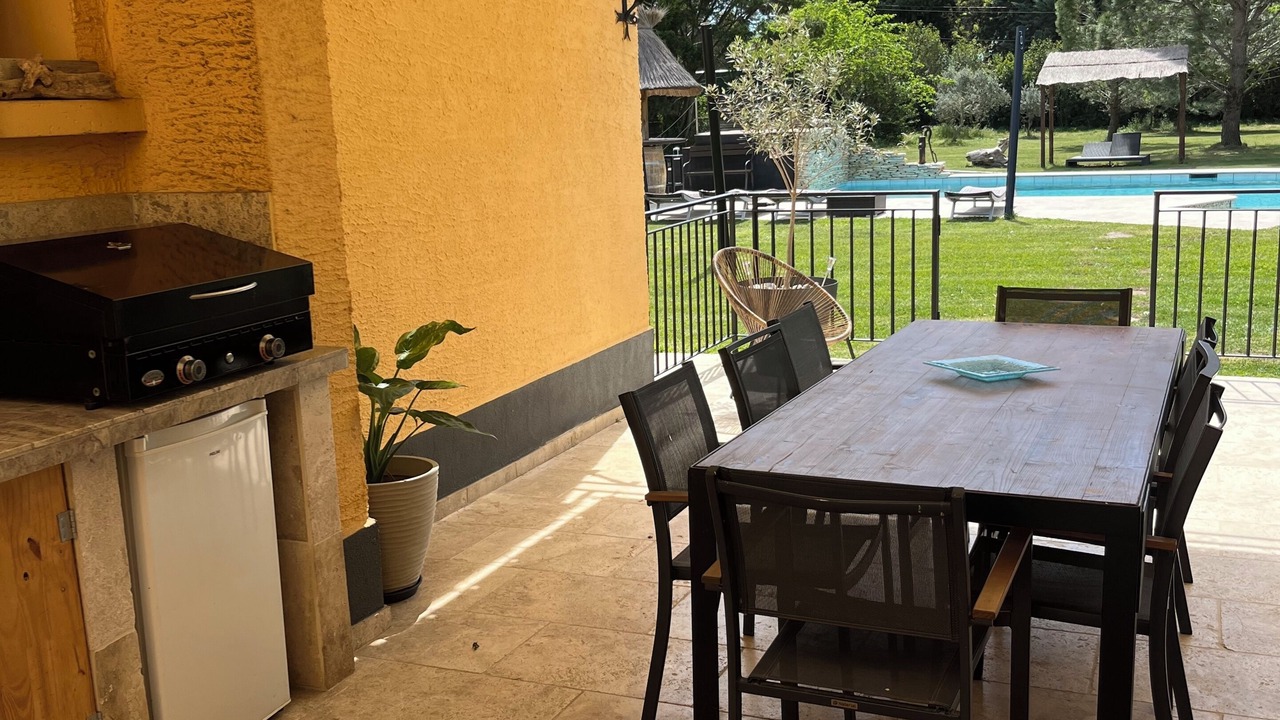 Photo of Outdoor in Arles