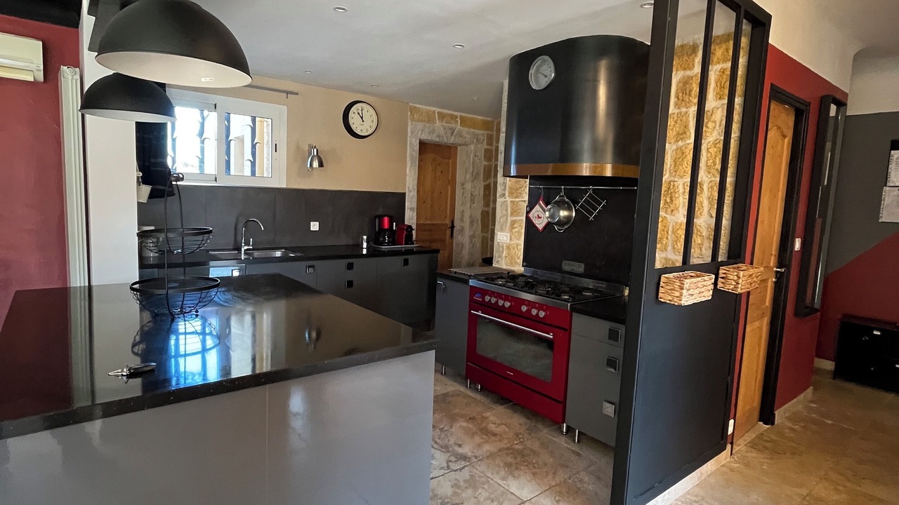 Photo of Kitchen in Arles