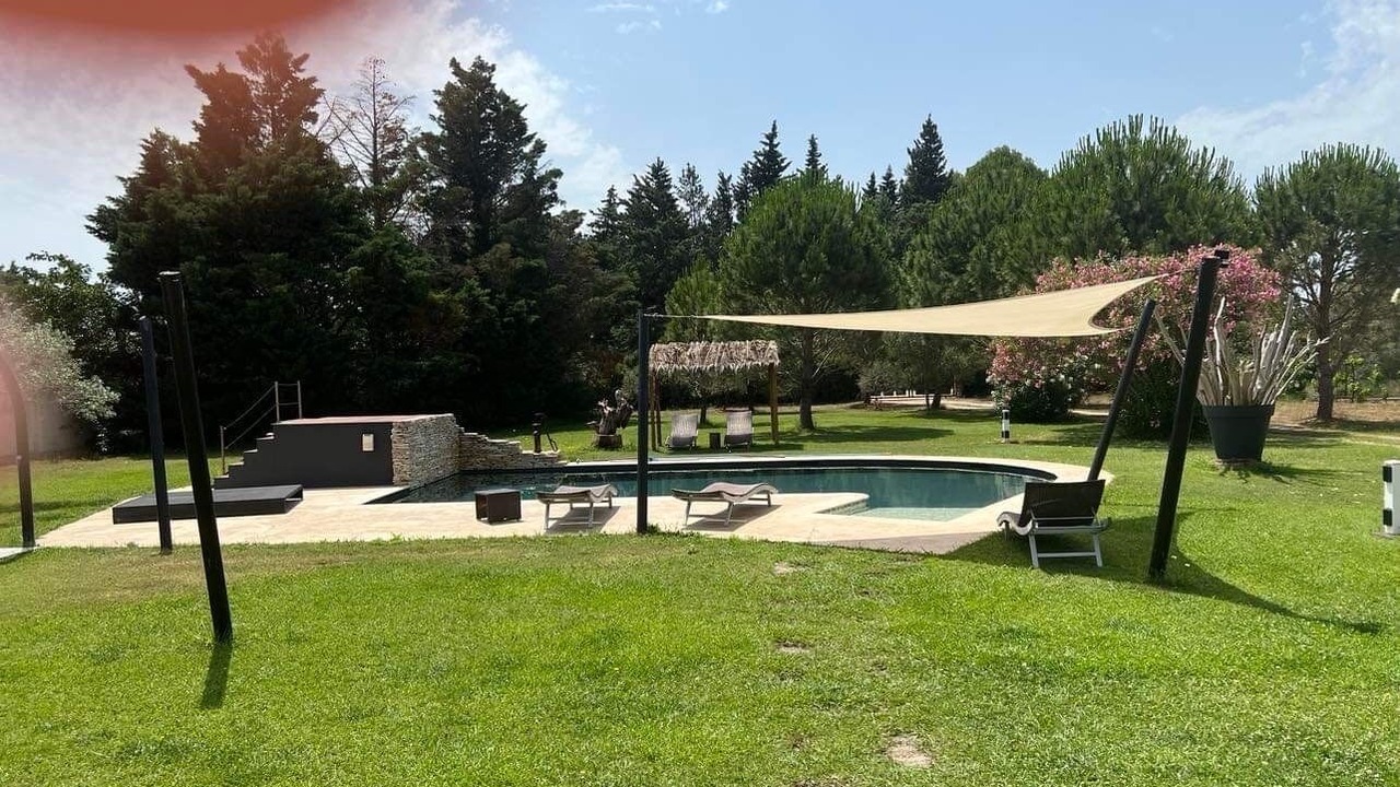 Photo of Outdoor in Arles