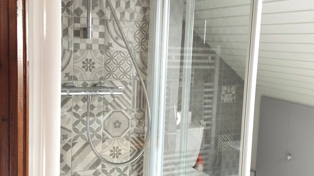 Photo of Bathroom in Faucon-de-Barcelonnette