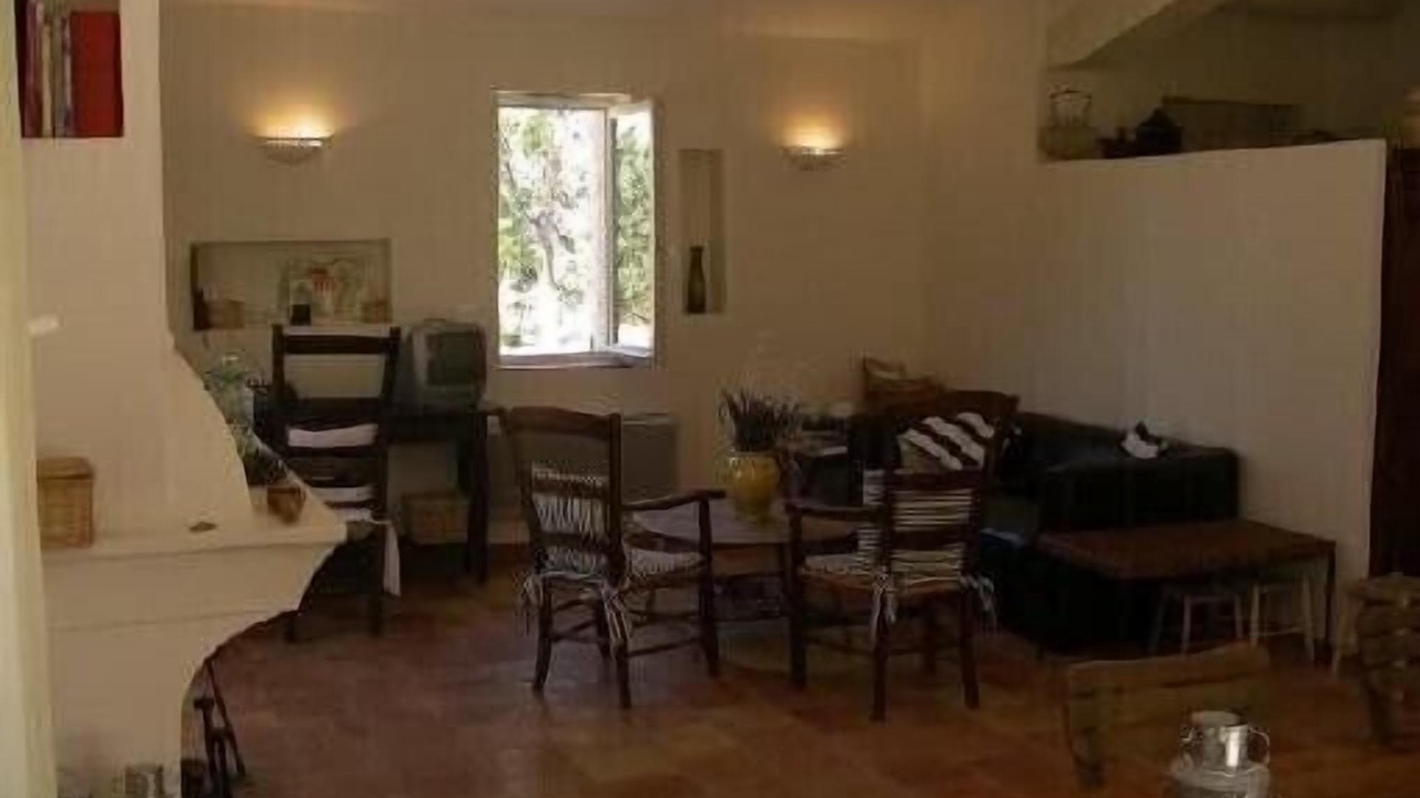 Photo of Others in Buoux