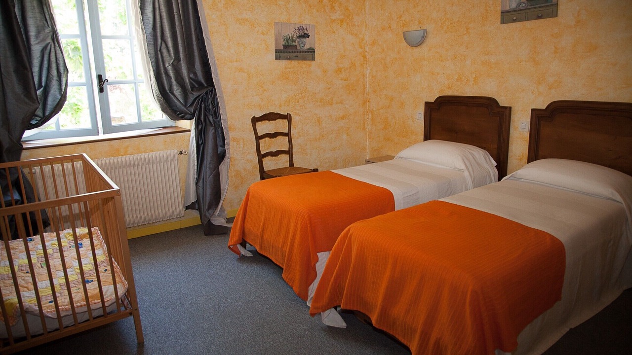 Photo of Bedroom in Saint-Andiol