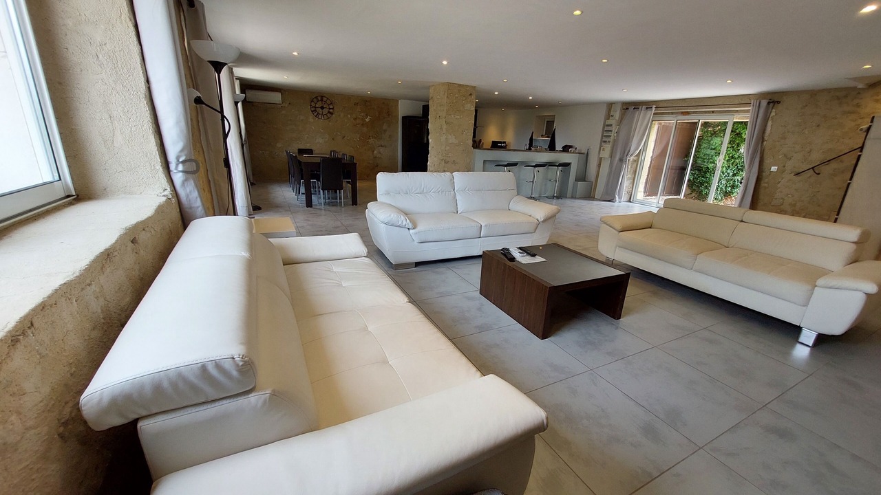 Photo of Livingroom in Bonnieux