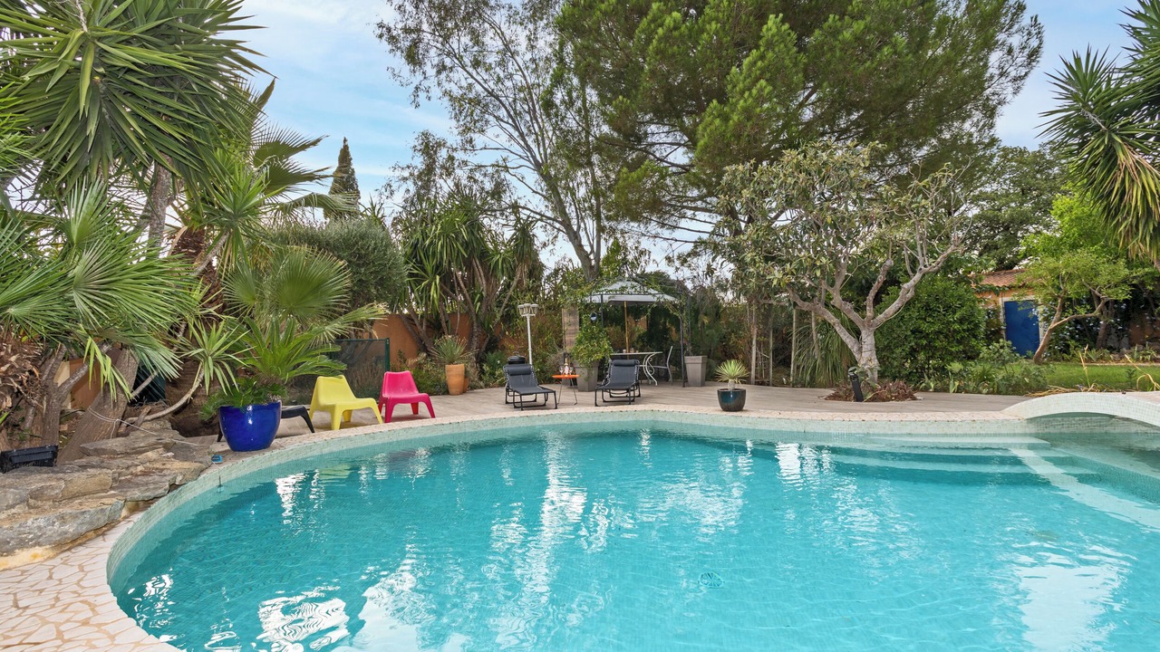 Photo of Outdoor in La Pomme