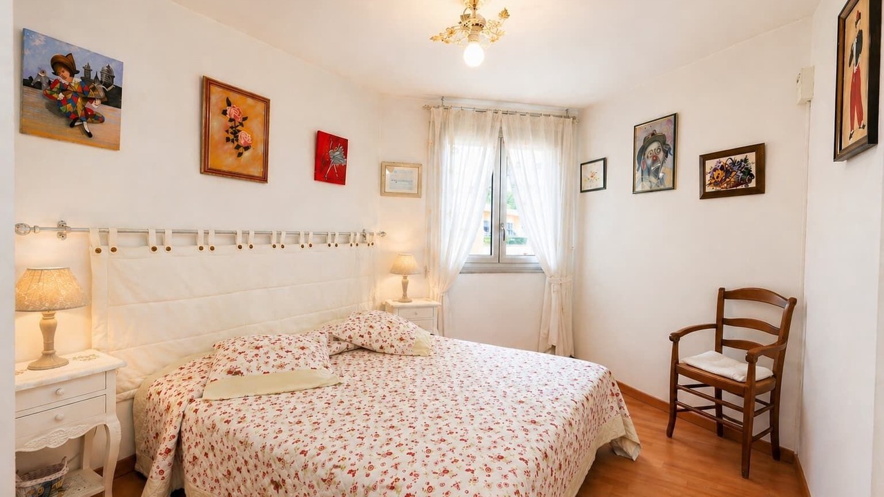 Photo of Bedroom in Boulouris-sur-Mer