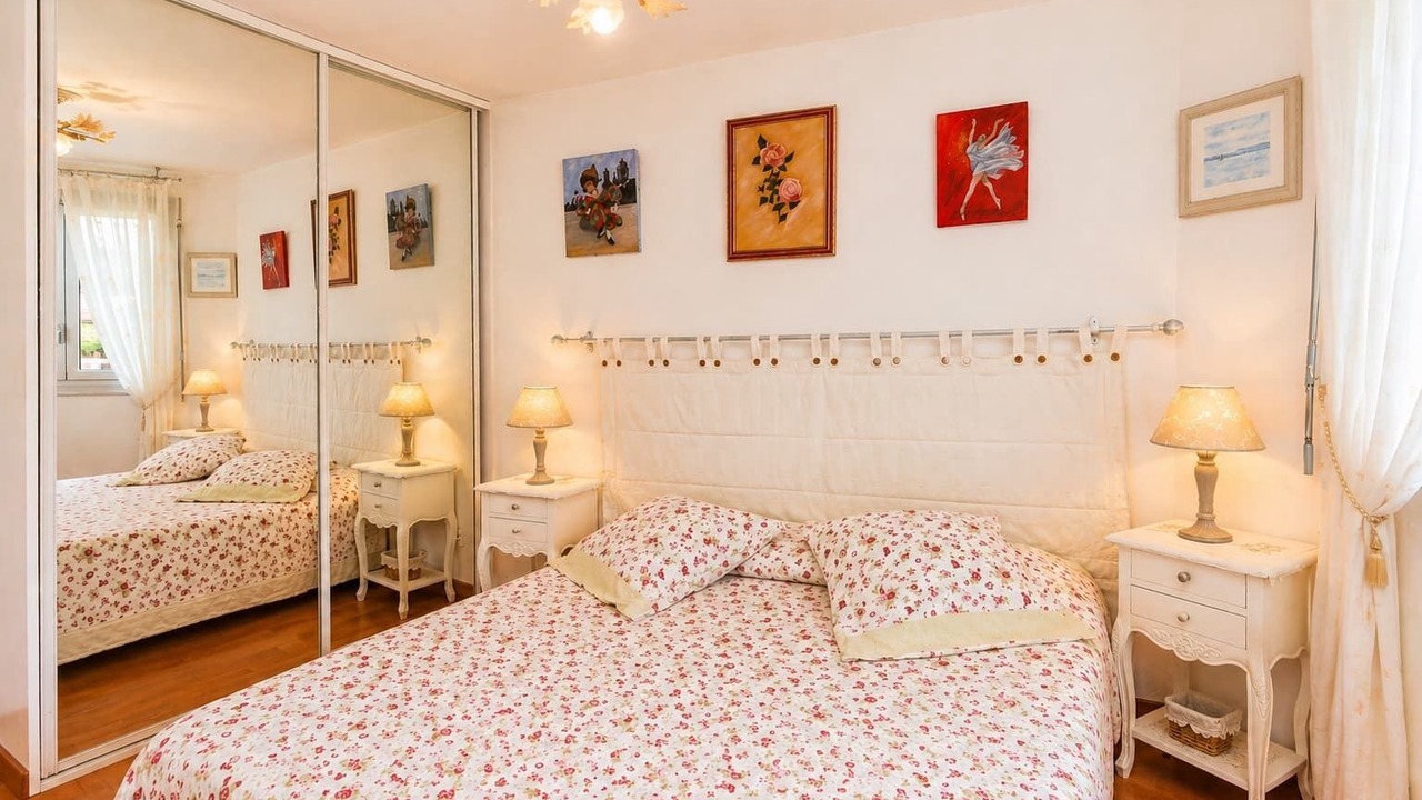 Photo of Bedroom in Boulouris-sur-Mer