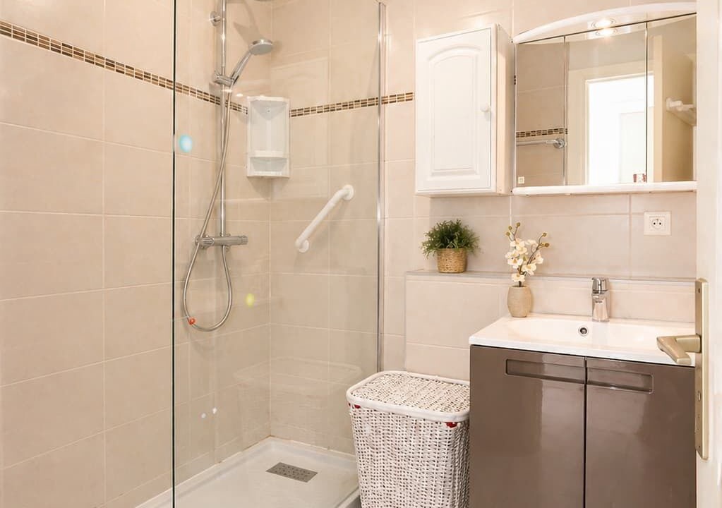 Photo of Bathroom in Boulouris-sur-Mer