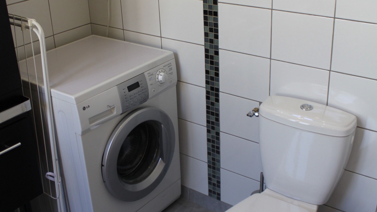 Photo of Bathroom in Faucon-de-Barcelonnette