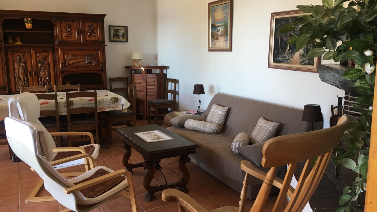 Photo of Livingroom in Ensues-la-Redonne