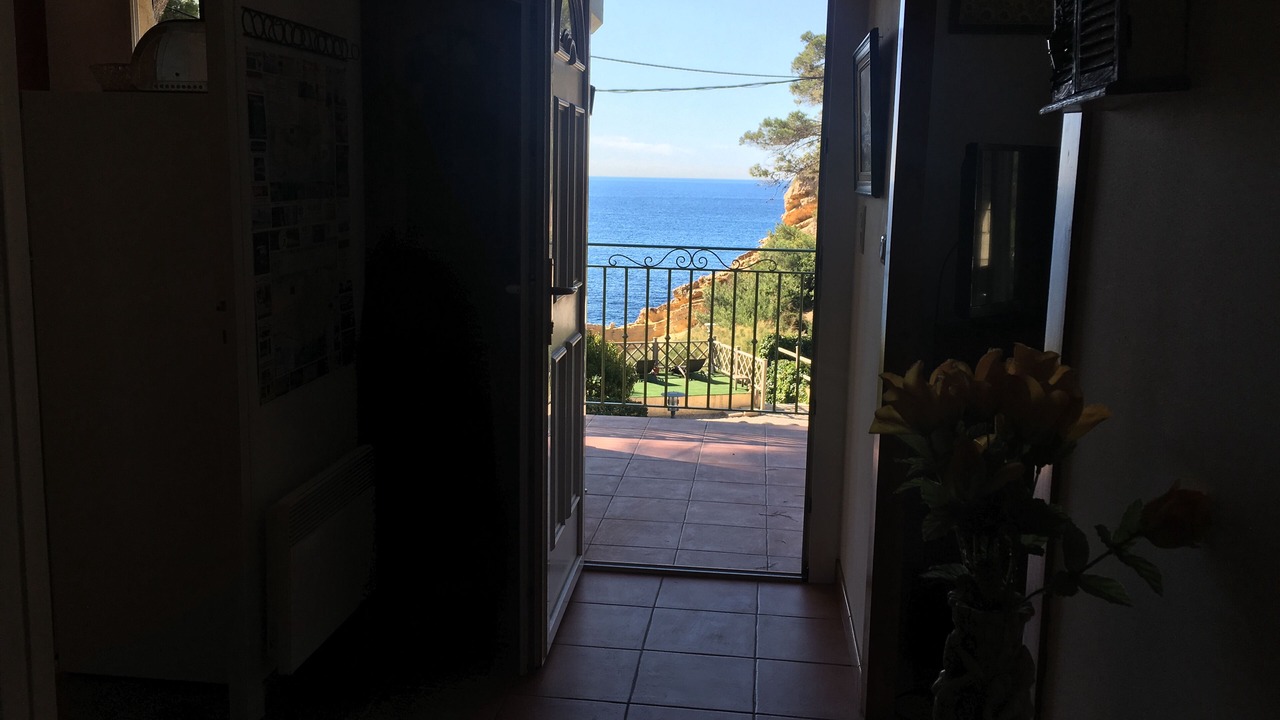 Photo of Others in Ensues-la-Redonne