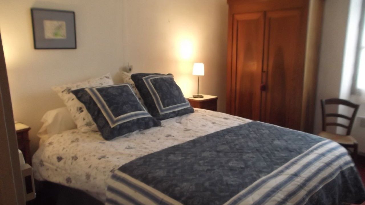 Photo of Bedroom in Bonnieux