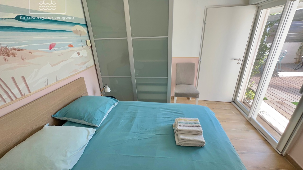 Photo of Bedroom in Carqueiranne