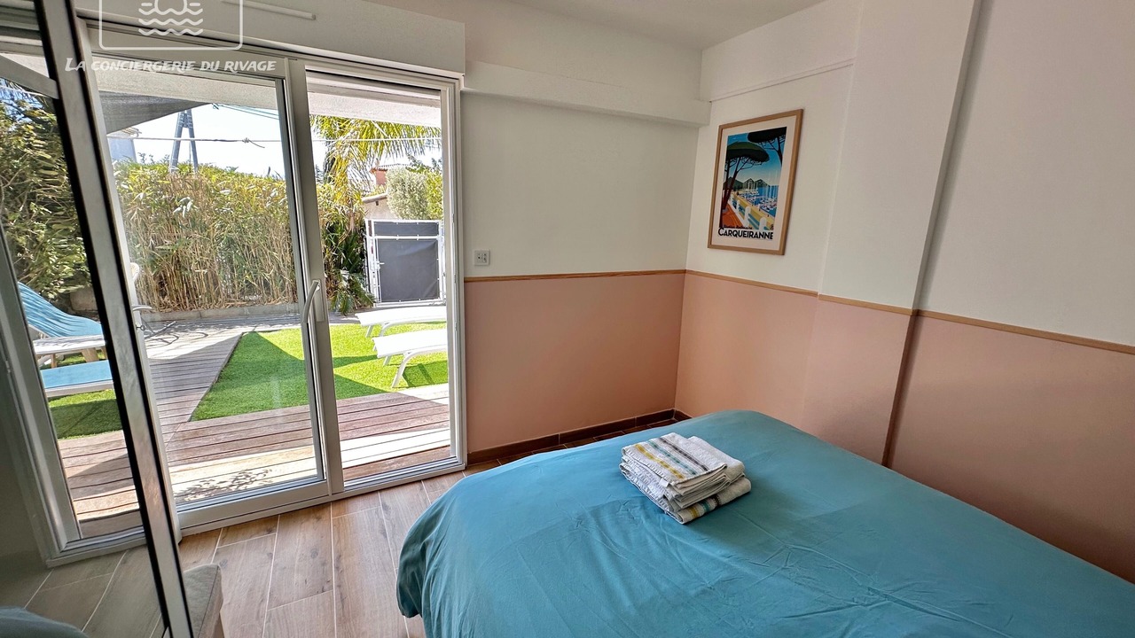 Photo of Bedroom in Carqueiranne