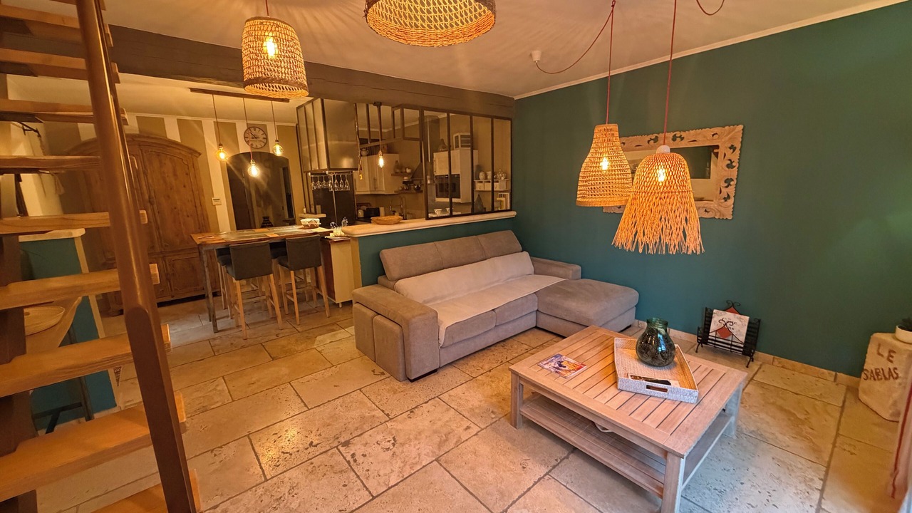 Photo of Livingroom in St.-Remy-de-Provence