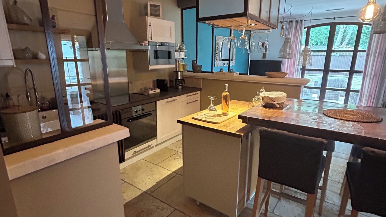 Photo of Kitchen in St.-Remy-de-Provence