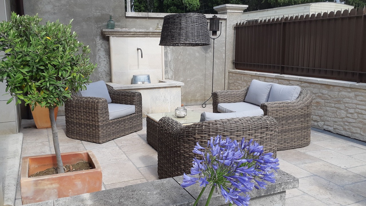 Photo of Patio Balcony in St.-Remy-de-Provence