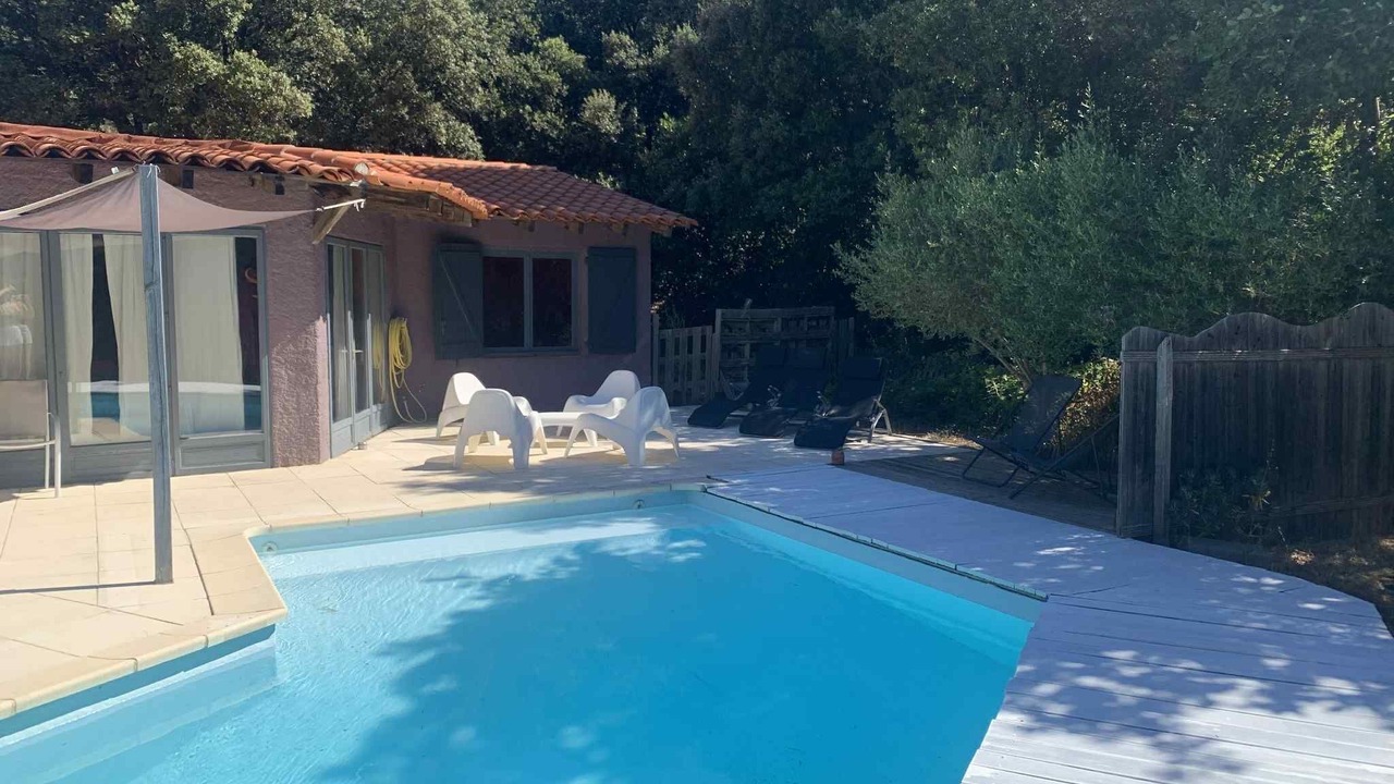 Photo of Outdoor in Ferrieres-Poussarou
