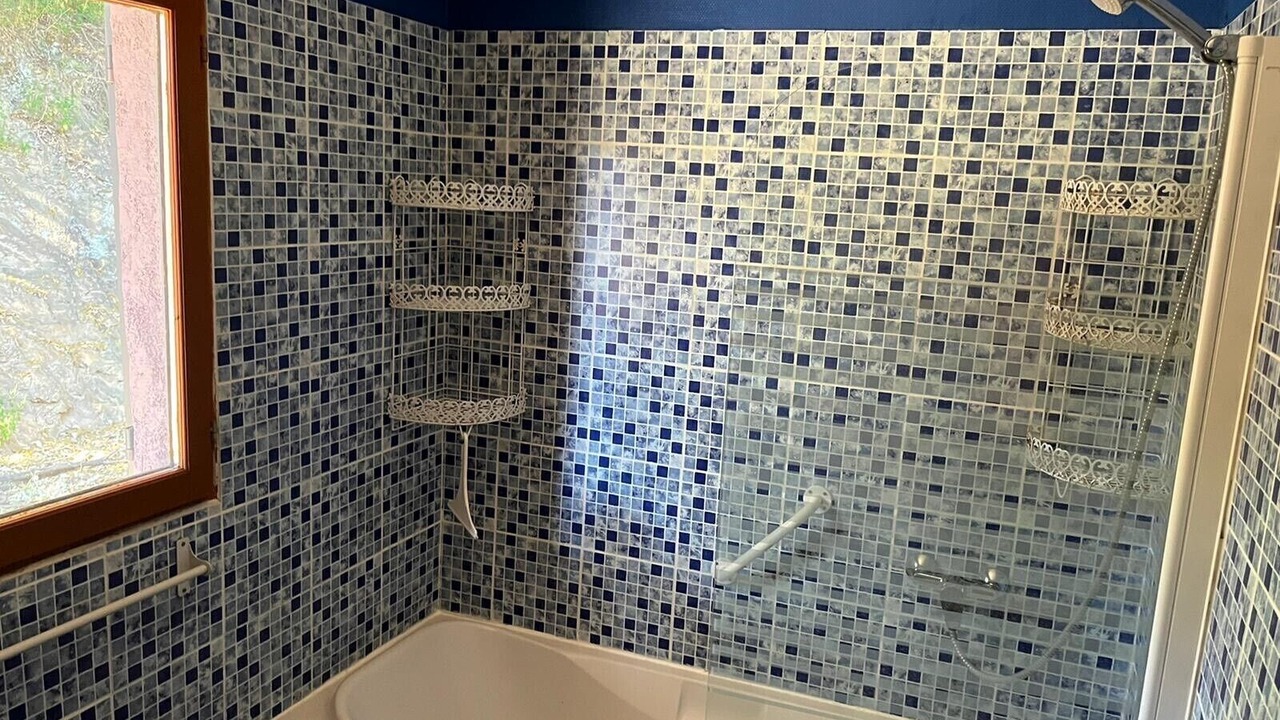 Photo of Bathroom in Ferrieres-Poussarou