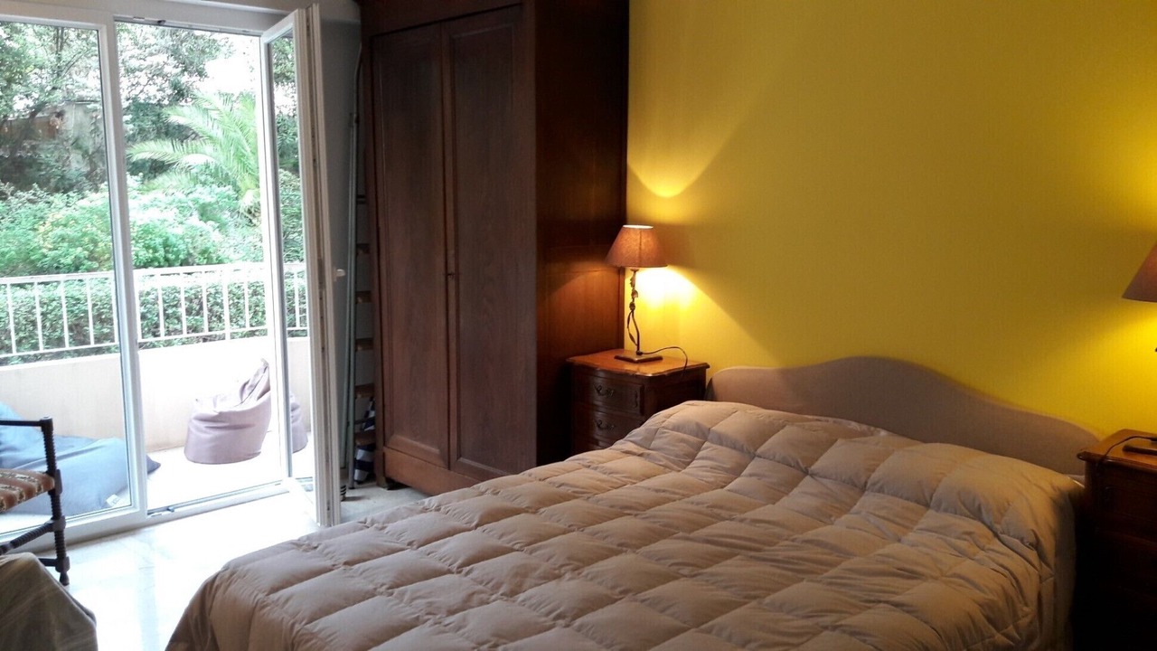 Photo of Bedroom in Carnot