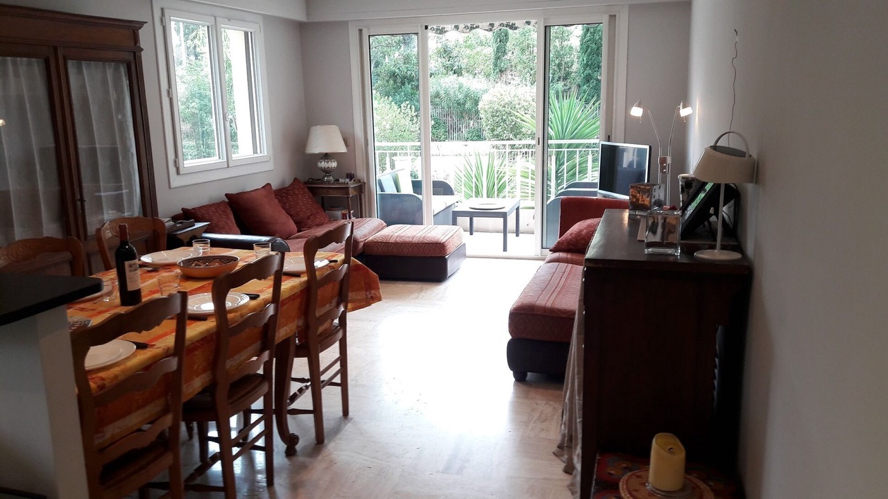 Photo of Livingroom in Carnot