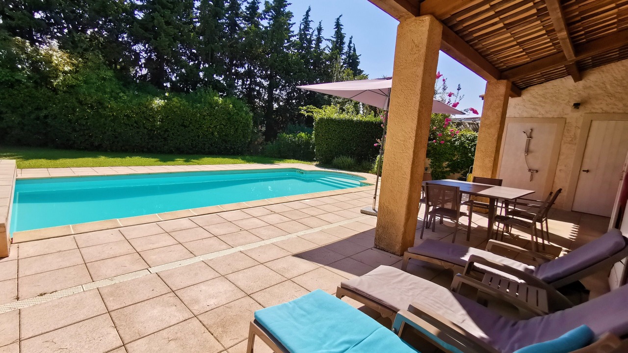 Photo of Outdoor in Eguilles