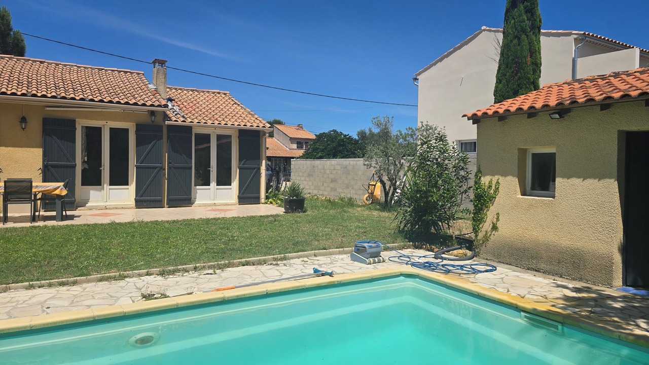 Photo of Outdoor in Bedarrides