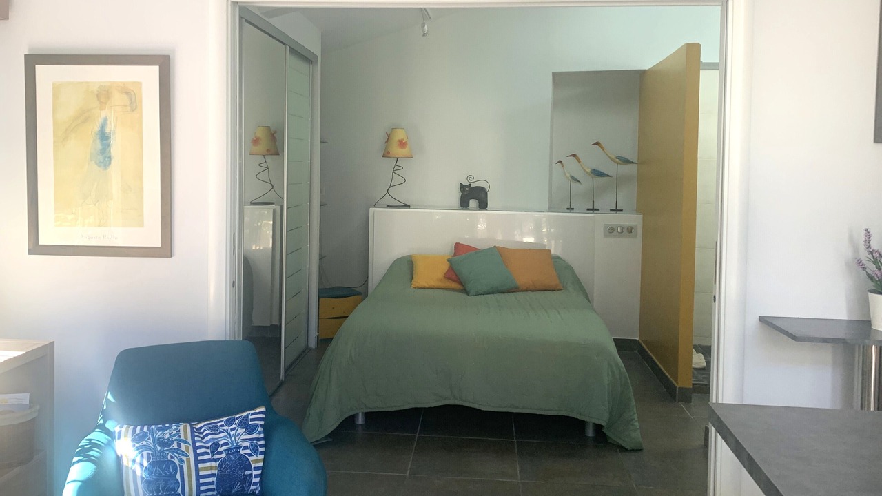 Photo of Bedroom in Peynier