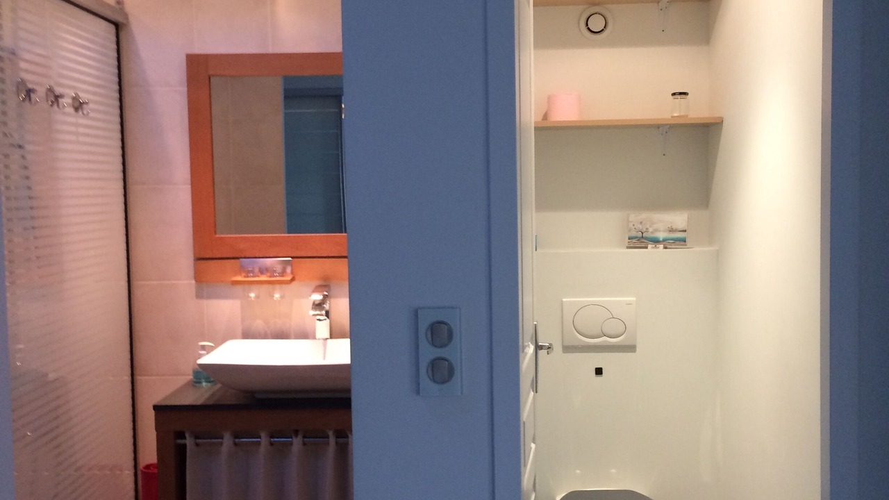 Photo of Bathroom in Peynier
