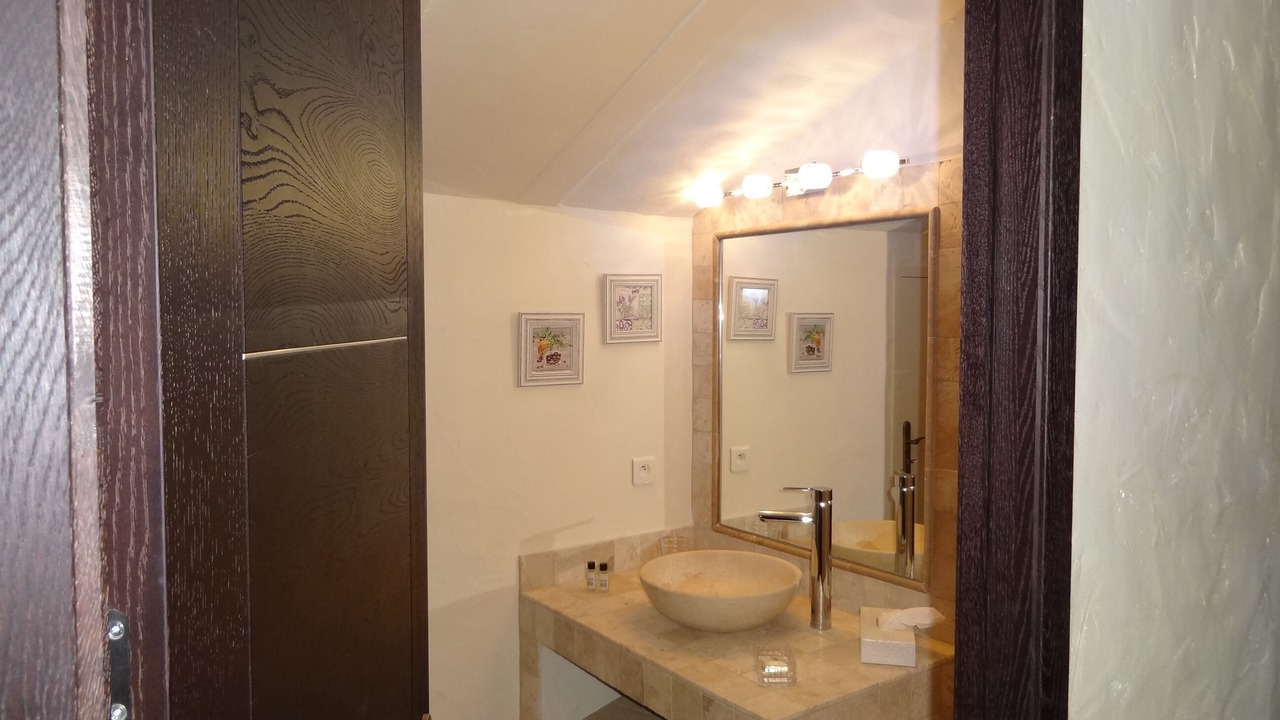 Photo of Bathroom in Lorgues